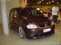 20_XS-Car-Night_13_077